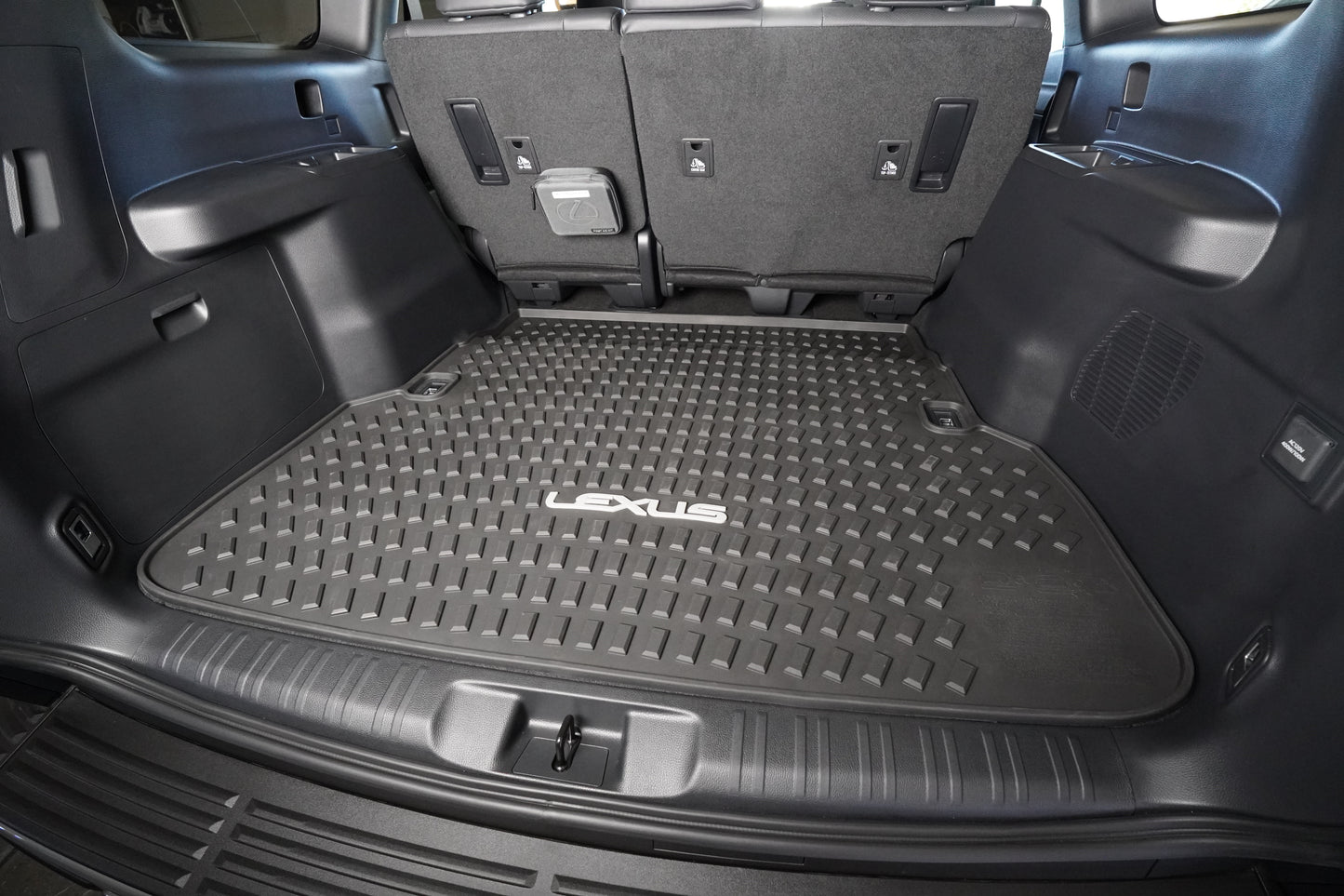 Genuine Lexus | All Weather Cargo (Overtrail Trunk) Mat