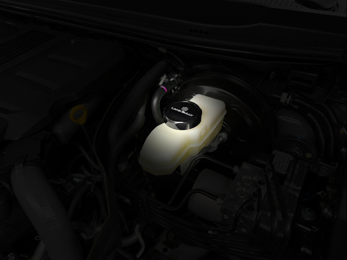 Land Bully | Brake Fluid Cap Cover