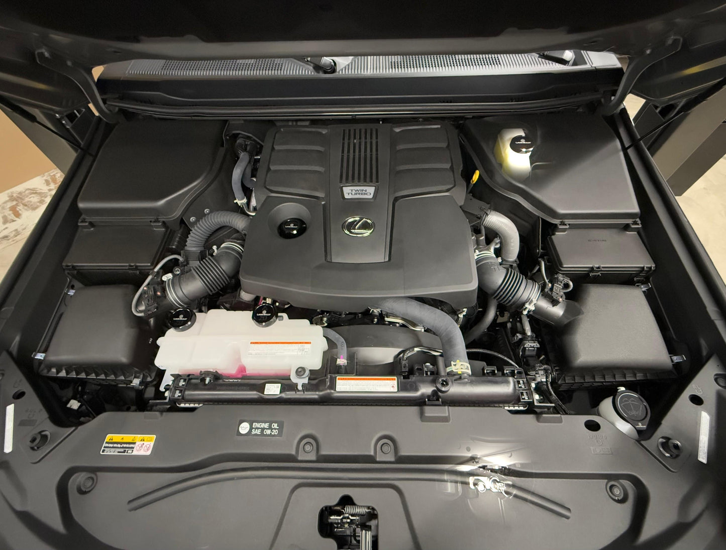 Land Bully | GX550 Full Car Cap Kit