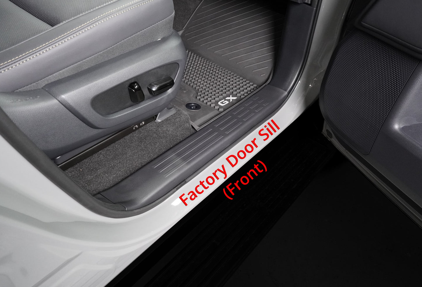 Genuine Lexus | Illuminated Door Sill (Set of 4)