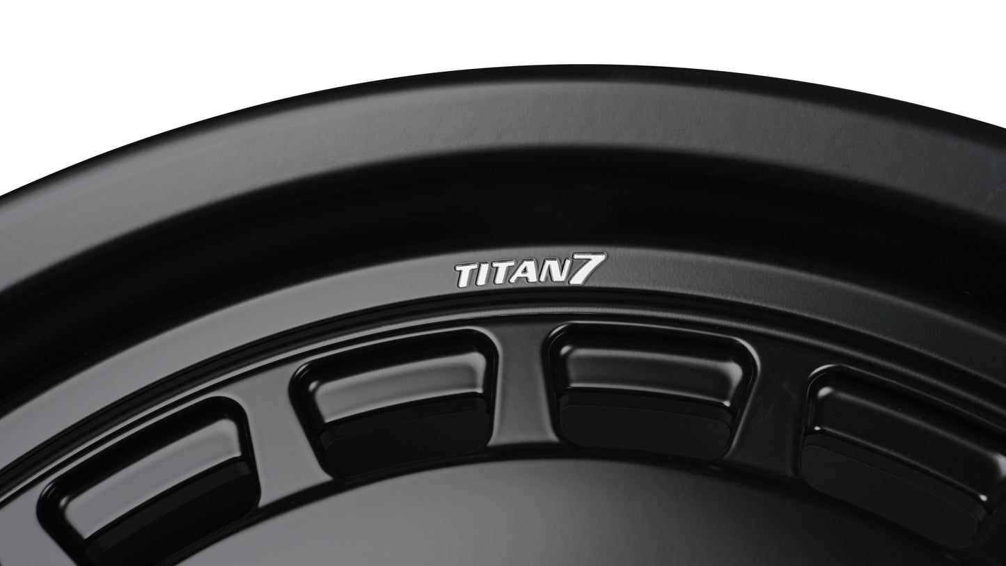 Titan 7 | T-AK0 (Set of 4)