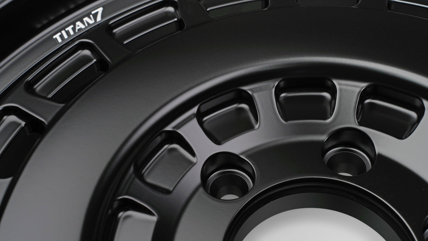 Titan 7 | T-AK0 (Set of 4)