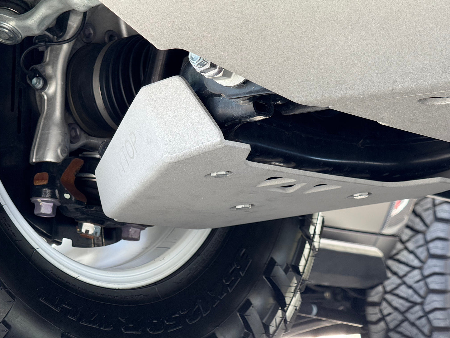 NYTOP | 2024-Current Lexus GX550/Toyota Land Cruiser Lower Control Arm Skid Plate Kit
