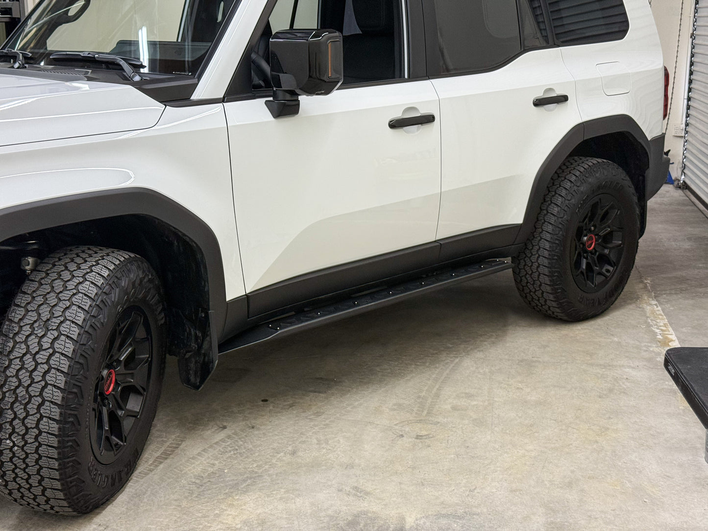 NYTOP | 2024-Current Lexus GX550/Toyota Land Cruiser Rock Sliders