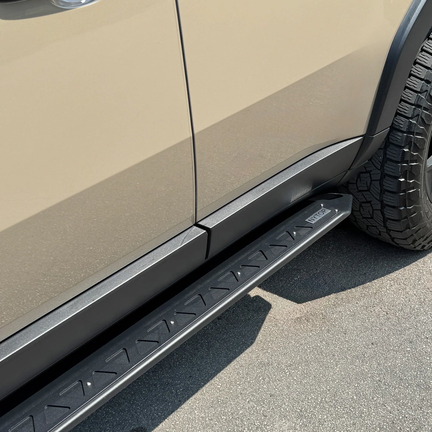 NYTOP | 2024-Current Lexus GX550/Toyota Land Cruiser Rock Sliders
